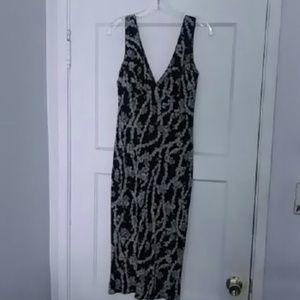 Bebe black and lilac summer  calf length back zip