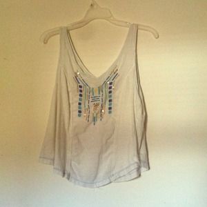 White Tank Top w/ Blue Tribal Design 💙