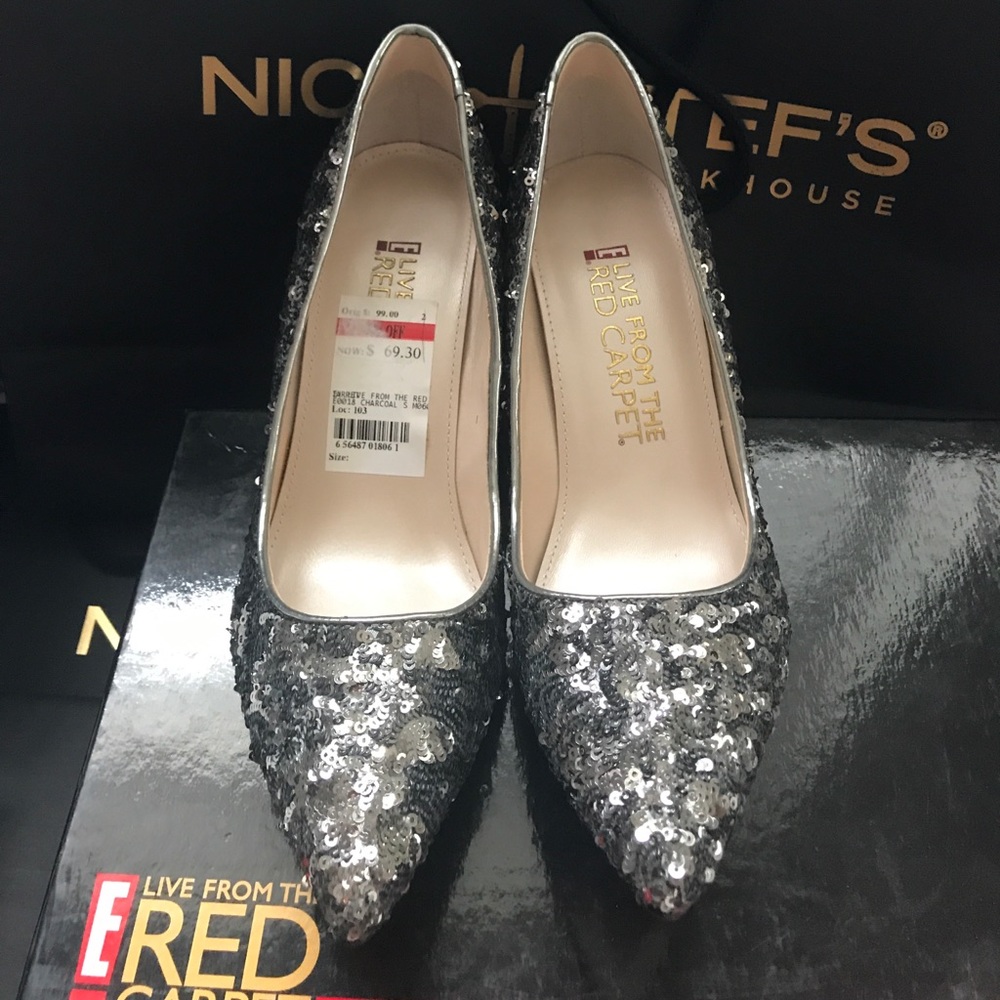 E! Live From the Red Carpet Sequin Heels size 7