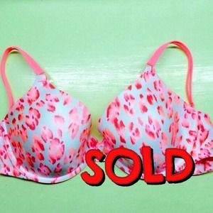 🚫SOLD🚫Victoria's Secret 32DD Bra