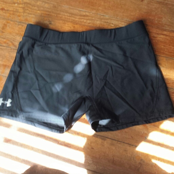 Underarmour spandex shorts. Never worn - Picture 1 of 3