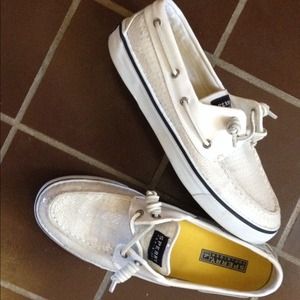 Almost New White Shiny Size 8 Sperries