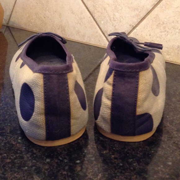 💥Donated💥operation christmas child Steve Madden - Picture 2 of 4