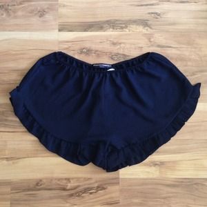 🚫SOLD🚫 Brandy Melville Vodi shorts
