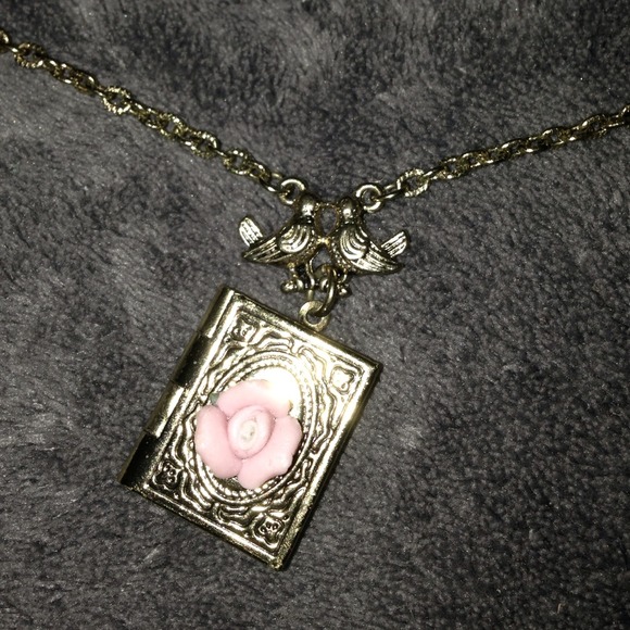 Locket Necklace with Two Birds and Rose