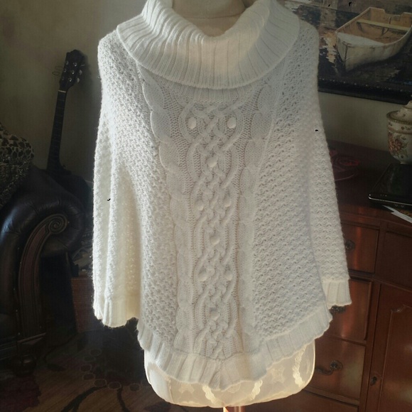 White sweater poncho