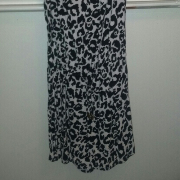 Romper - Picture 3 of 3