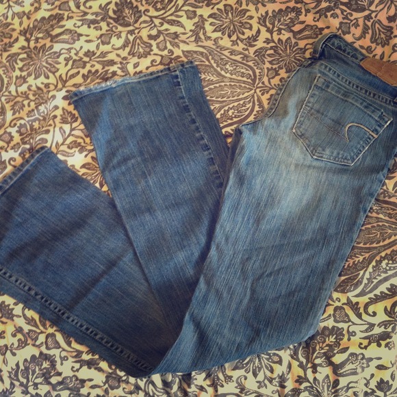 American Eagle size 2 Jeans