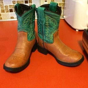 Super cute toddler cowgirl boots