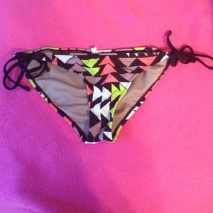 Super cute bathing suit barely worn!