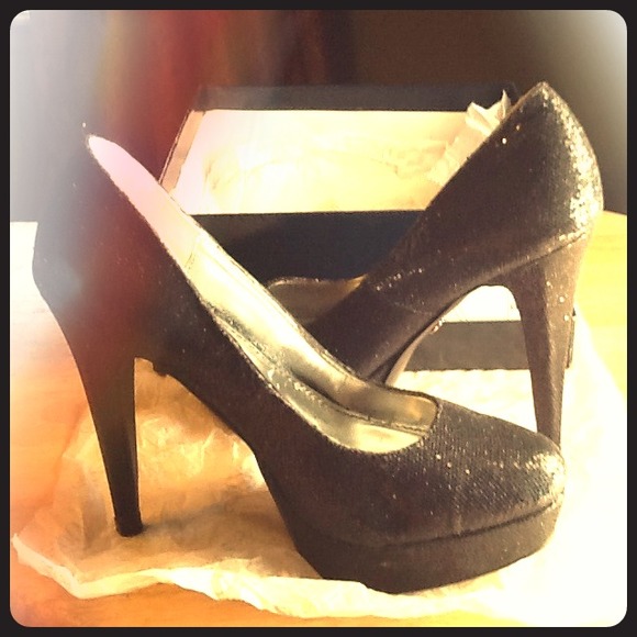 Dereon Pumps