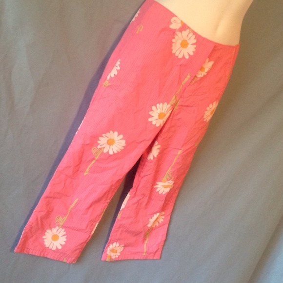 Lilly Pulitzer Pants - Sweet Daisies - Lilly Capris