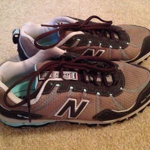 Brown/blue new balance 570 all terrain