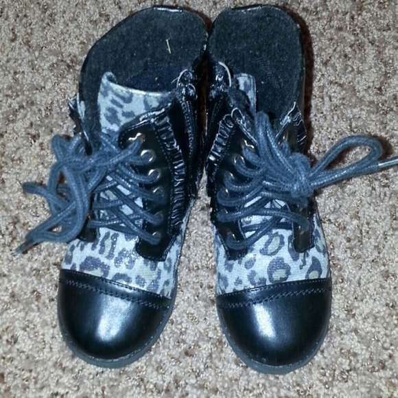 BONGO Shoes Toddler Animal Print Boots Size 8 Poshmark