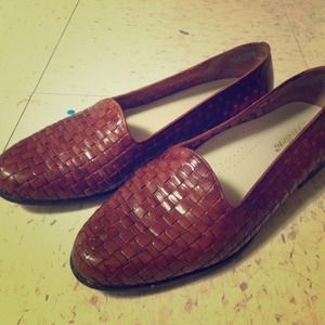 Brown dress shoes