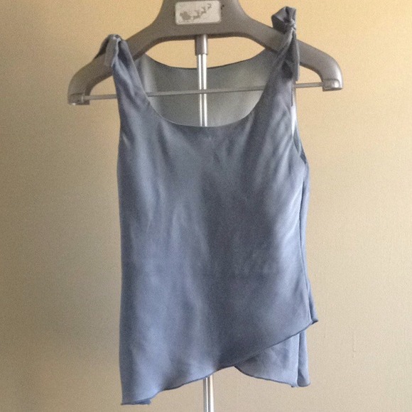 Blue top