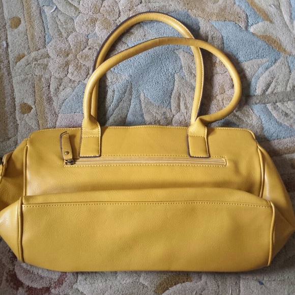 Purse - Picture 2 of 3