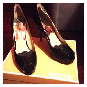 The MICHAEL Michael Kors York Platform heels  8