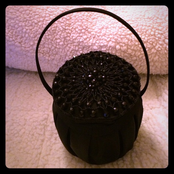 Beautiful VINTAGE night bag!