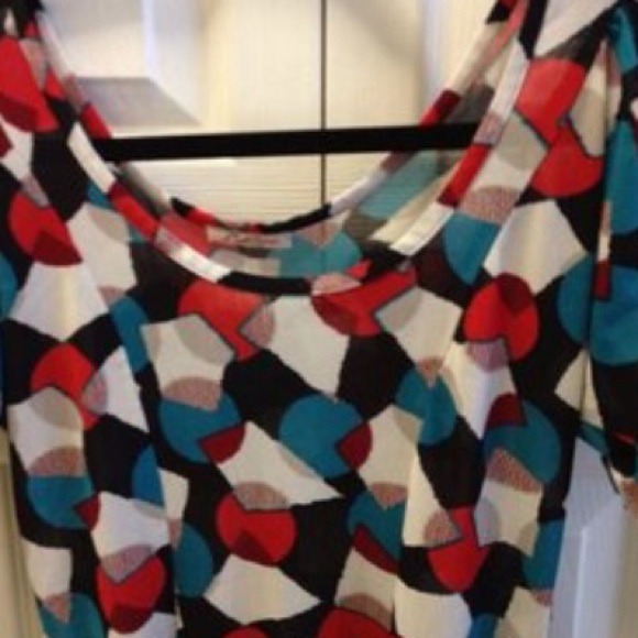 Top - Picture 2 of 3