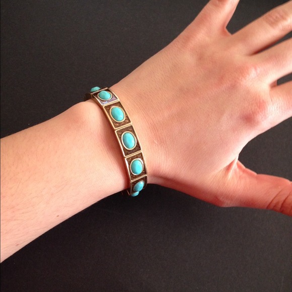 Lia sophia bracelet