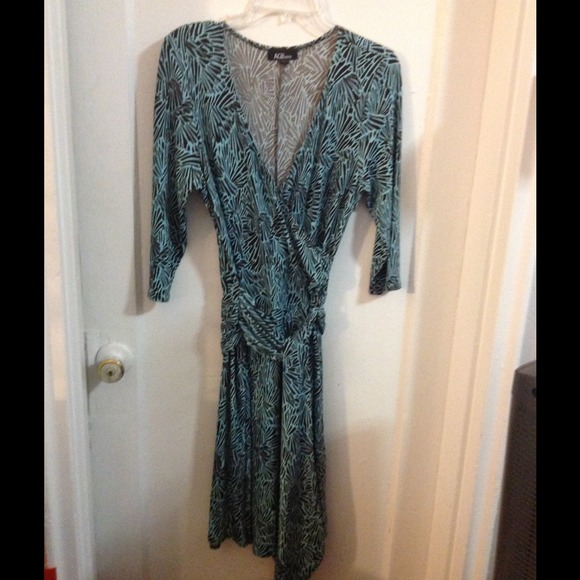 AGB Mock wrap knit dress in a jade/brown print