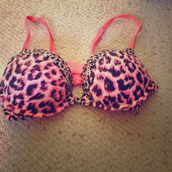 Victorias Secret miraculous bra