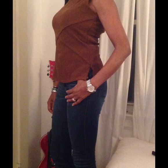 Sleeveless top