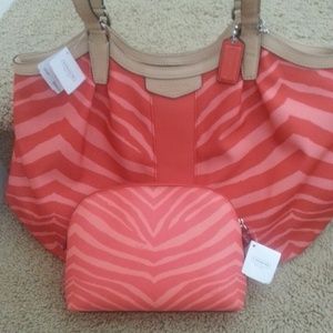 SOLD! Peach zebra print handbag and makeup bag set