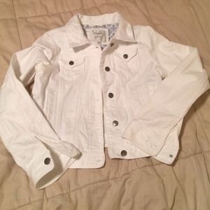 White Jean jacket size L