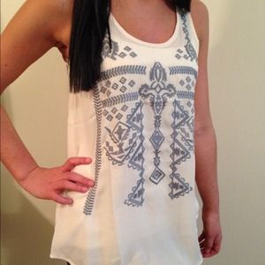 Sleeveless front embroidered top