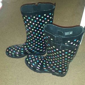 Rain boots 💦💦💧