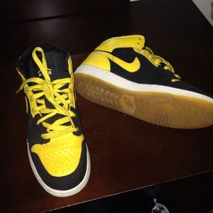 Nike air Jordan black and yellow retro 1's