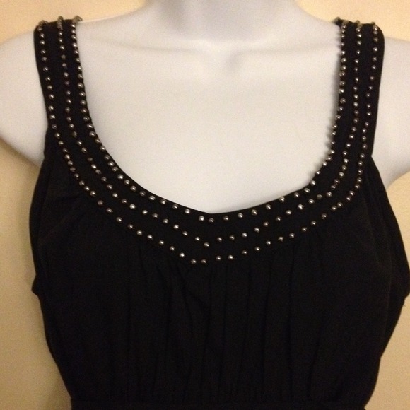 SOLD- Pretty beaded tank - Picture 2 of 2