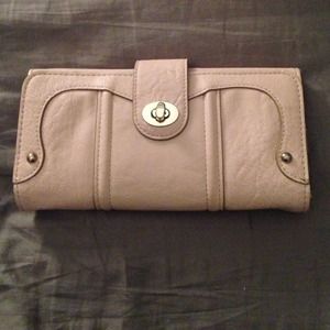 Aldo Wallet