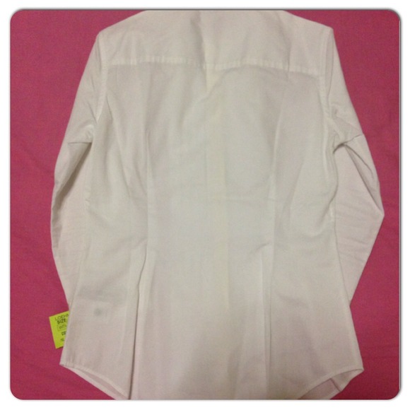 Martin & Osa Ruffled Button Down Shirt NWT - Picture 4 of 4