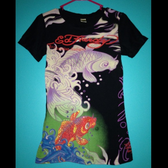 Ed Hardy tee 👑