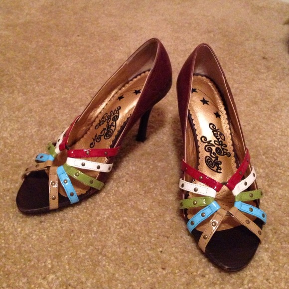 Naughty Monkey multi colored heel