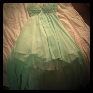 Prom dress from Dillard's. Size 5/6 fits lose.