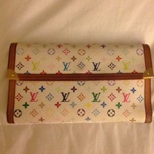 💯% Authentic LV Multicolor Wallet