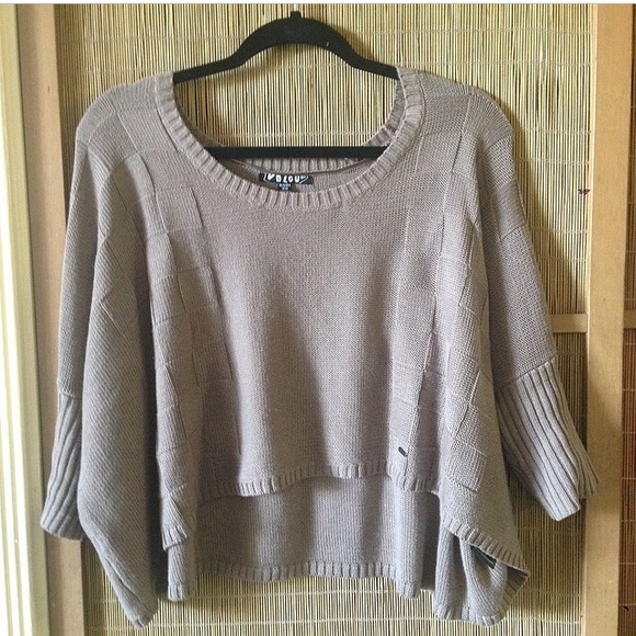 Volcom Semi cropped Sweater