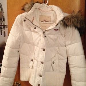 ON HOLD! Hollister winter coat