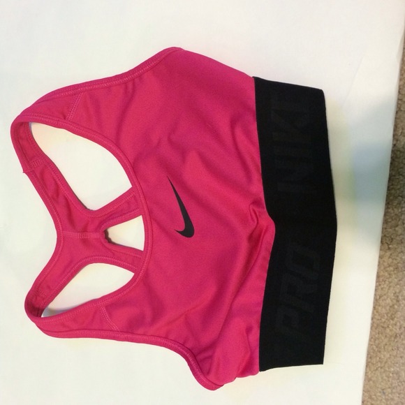 nike sports bra!