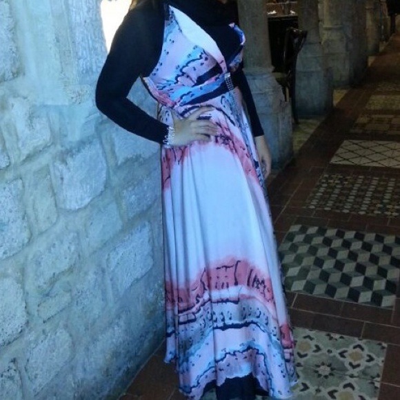 Evening dress - Picture 2 of 2