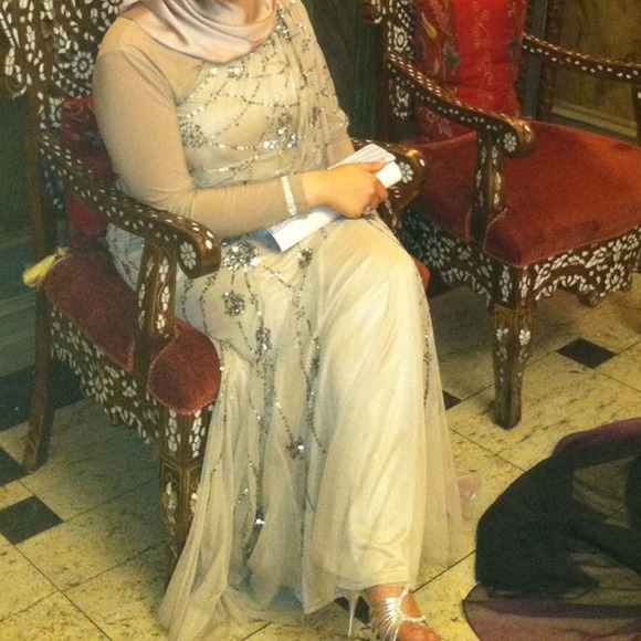 Evening dress - Picture 2 of 4