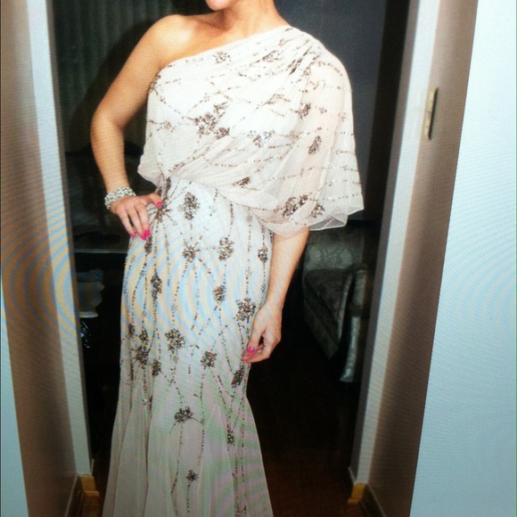 Evening dress - Picture 3 of 4