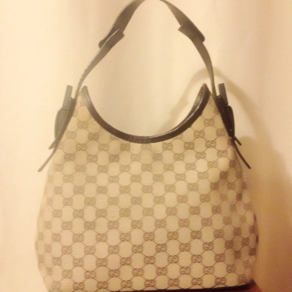 SOLD 🚫on Threadflip 🚫 Gucci Purse