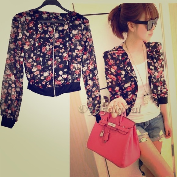 Floral blazer color black