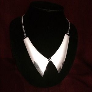 collar necklace