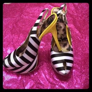 Sam Edelman peep toe sling backs